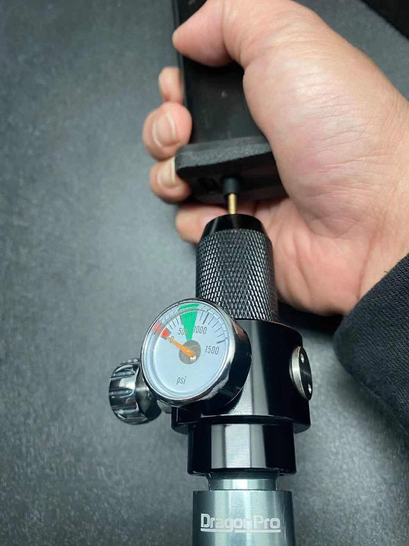 ULTRAFORCE Portable Pressure Gauge Co2 Cartridge Charger